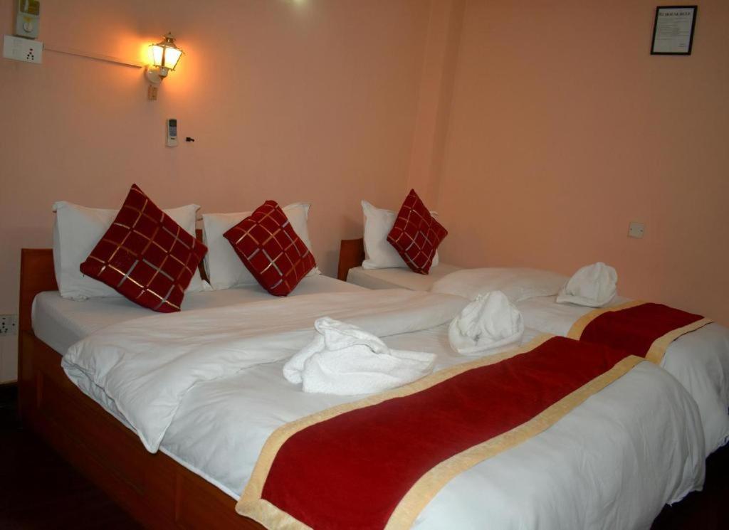 Festoon Hotel Kathmandu Bagian luar foto