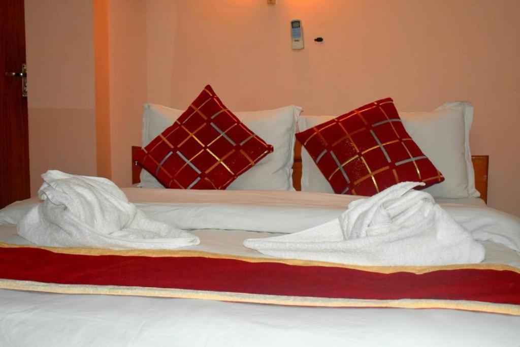 Festoon Hotel Kathmandu Bagian luar foto