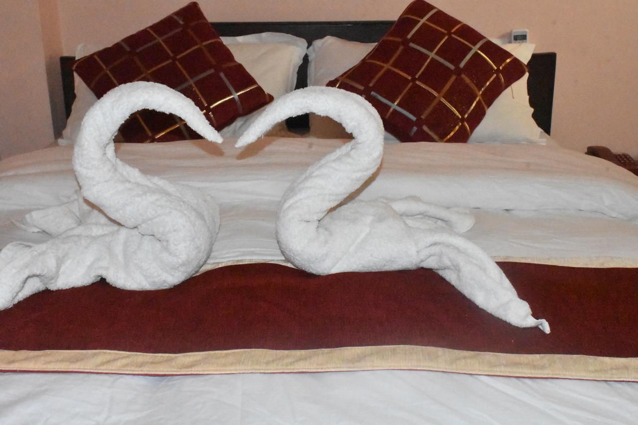 Festoon Hotel Kathmandu Bagian luar foto