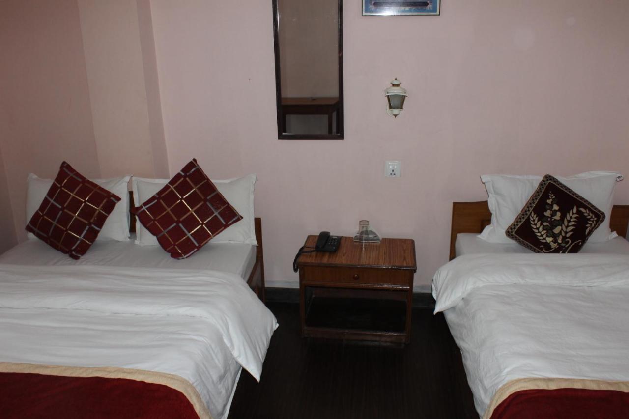 Festoon Hotel Kathmandu Bagian luar foto