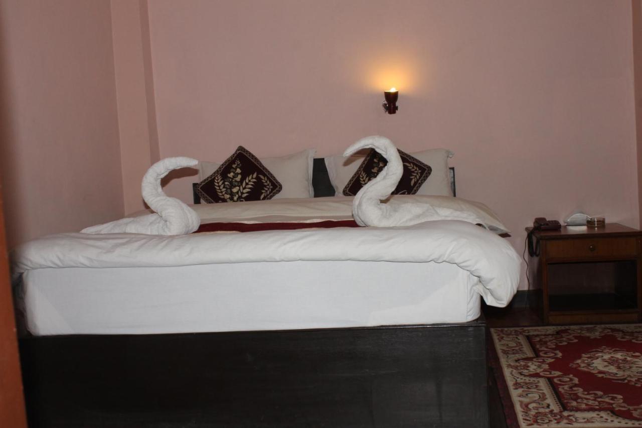 Festoon Hotel Kathmandu Bagian luar foto