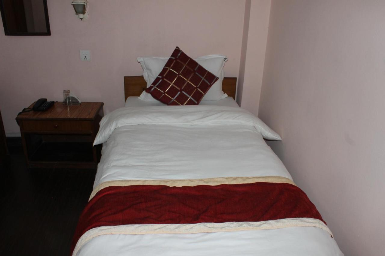 Festoon Hotel Kathmandu Bagian luar foto