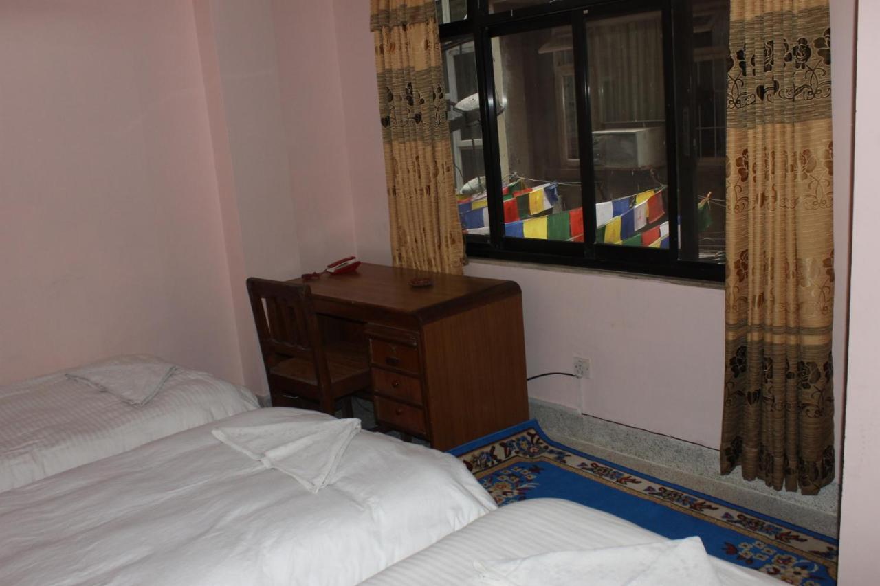 Festoon Hotel Kathmandu Bagian luar foto