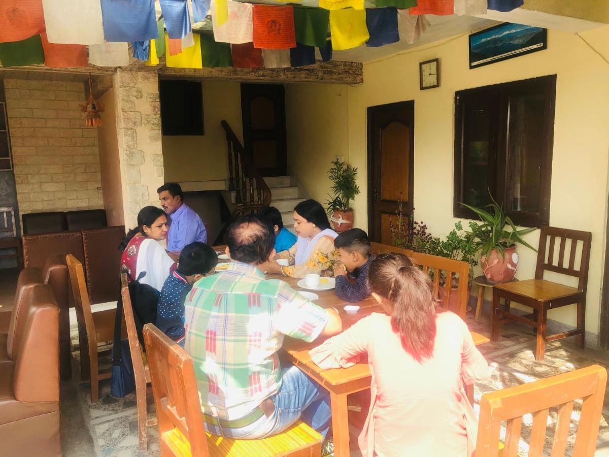Festoon Hotel Kathmandu Bagian luar foto
