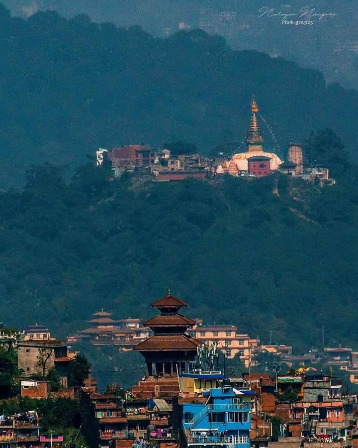 Festoon Hotel Kathmandu Bagian luar foto